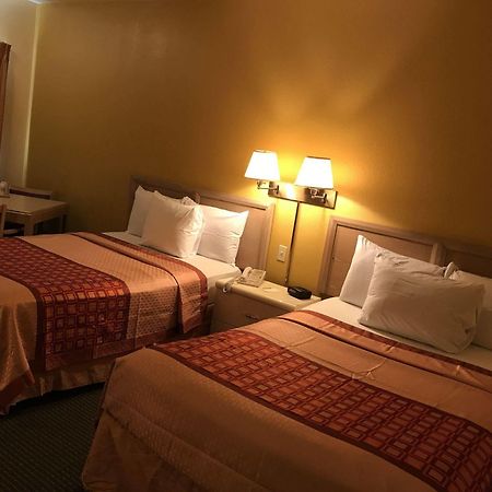 Budget Host Inn Sandusky Exterior foto